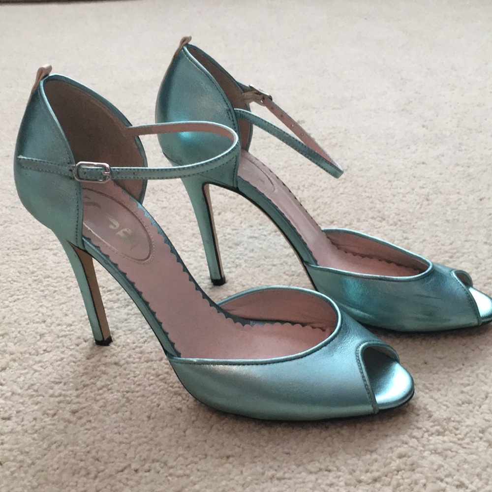 Sarah Jessica Parker mint heels